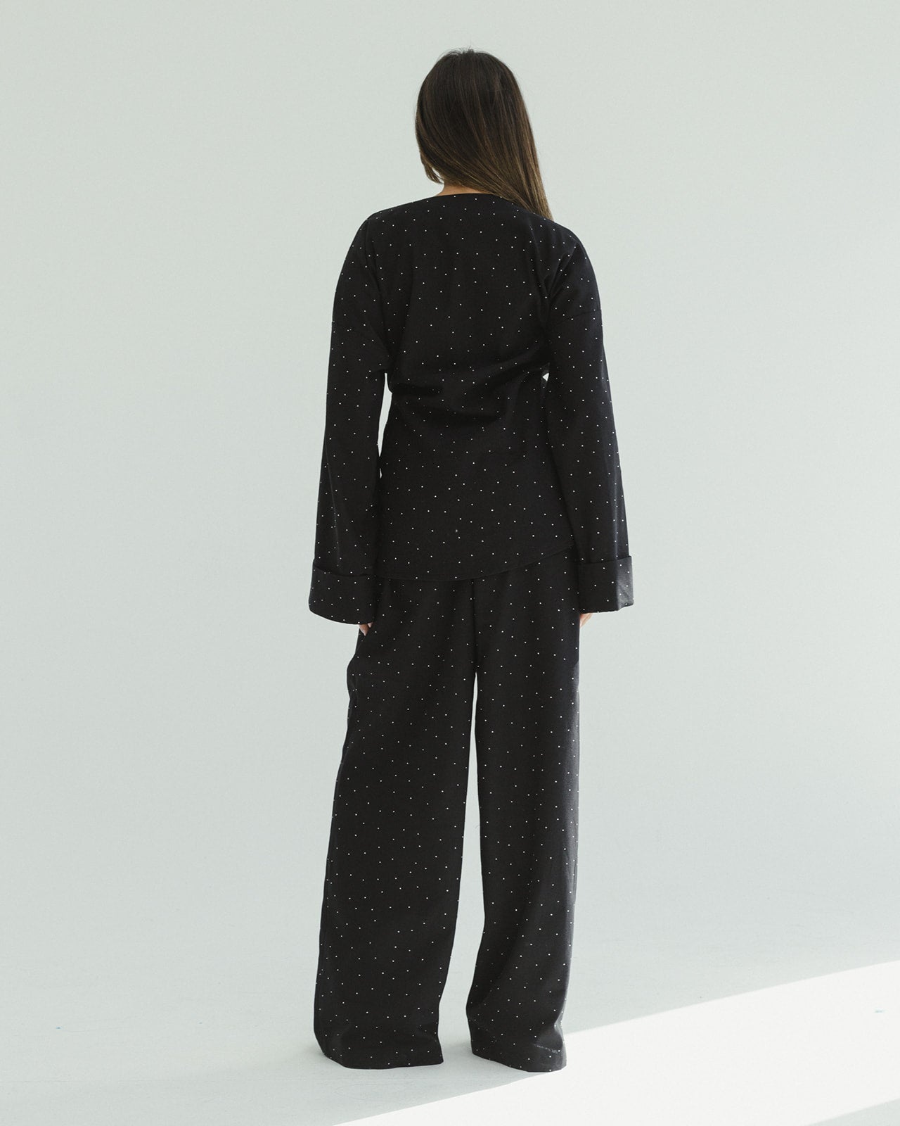 Bling Wrapped Linen Set In Black