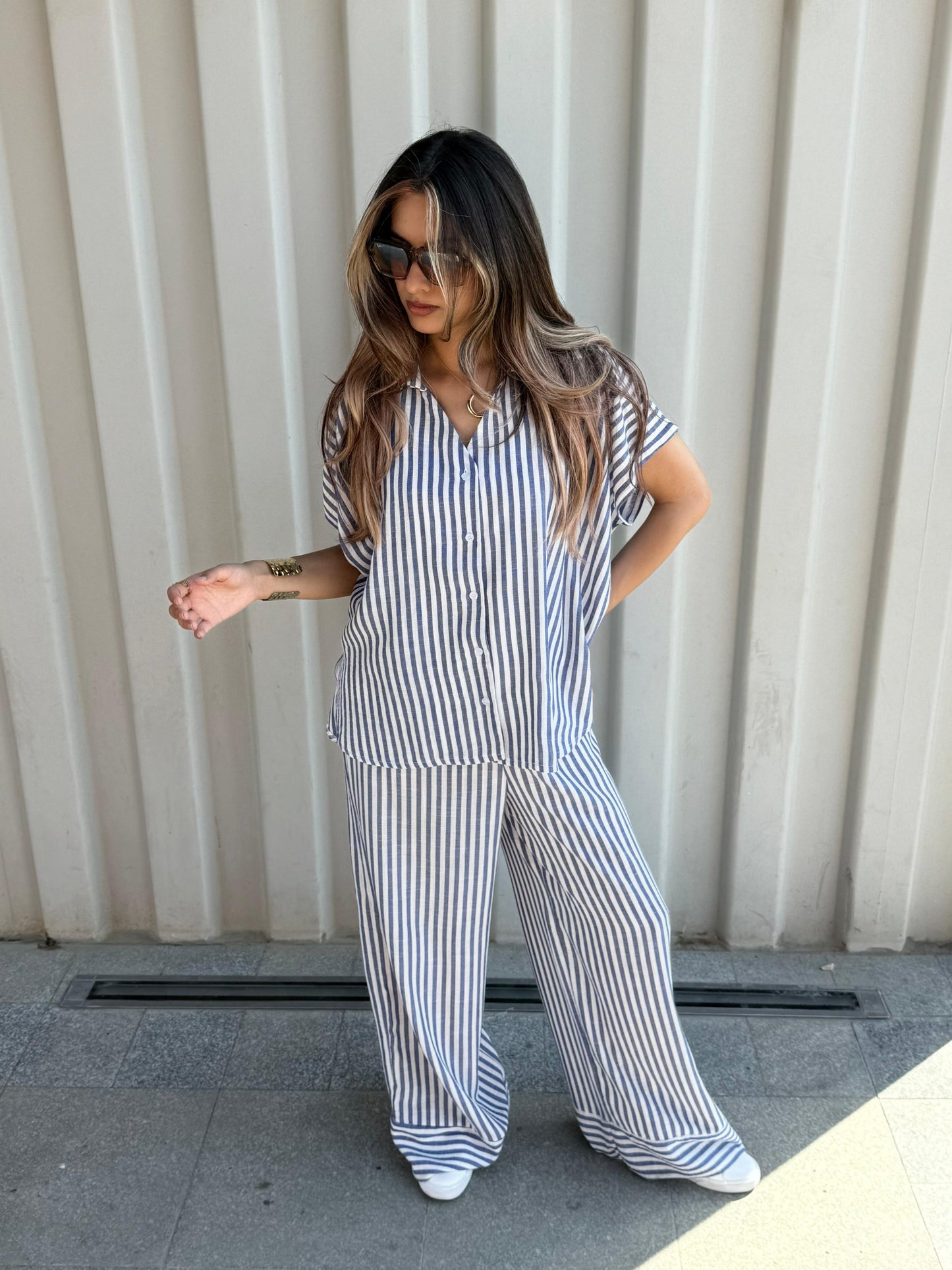 half-sleeves set in blue