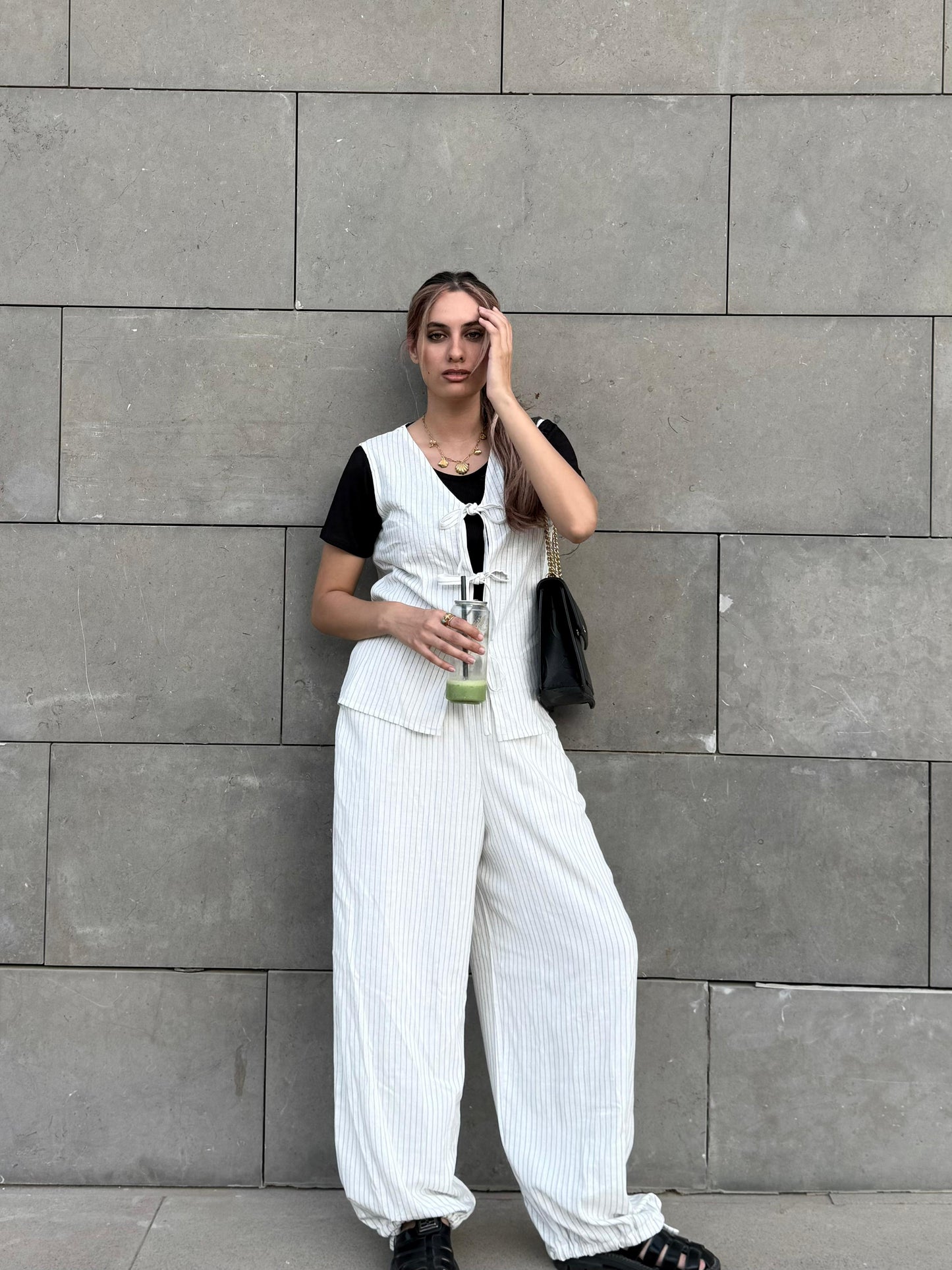 Ribbon Vest Set In White