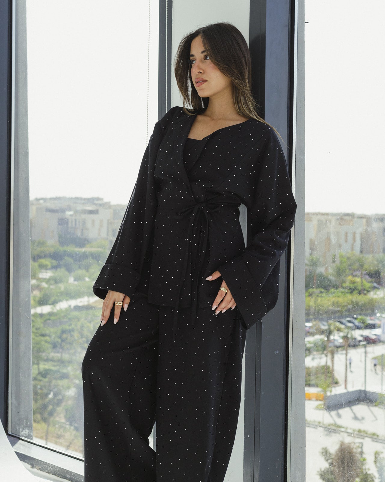 Bling Wrapped Linen Set In Black