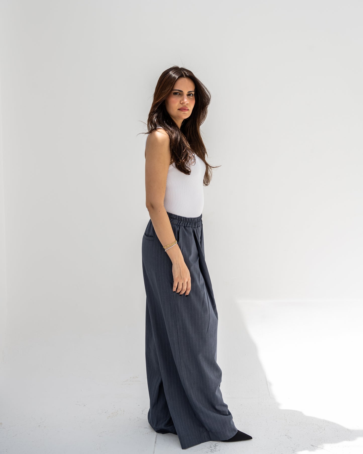 Trendy Cut Striped Pants In Grey