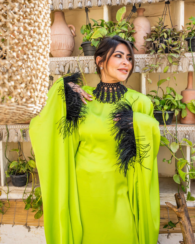 Cleopatra Dress - Green Pure Satin with Feathers & Necklace - Elegant Egyptian-Inspired Women's Fashion - One Size Fit