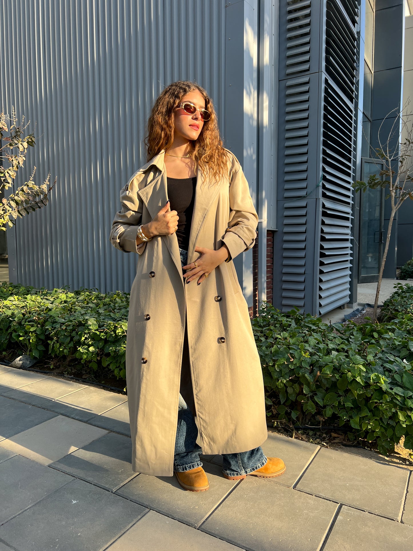 NEW TRENCH COAT IN BEIGE